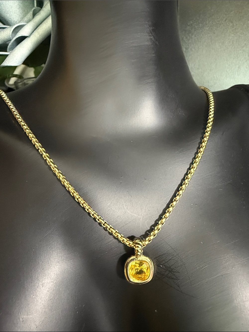 Gold Chain Necklace with Yellow Crystal Pendant - Picture 1 of 4
